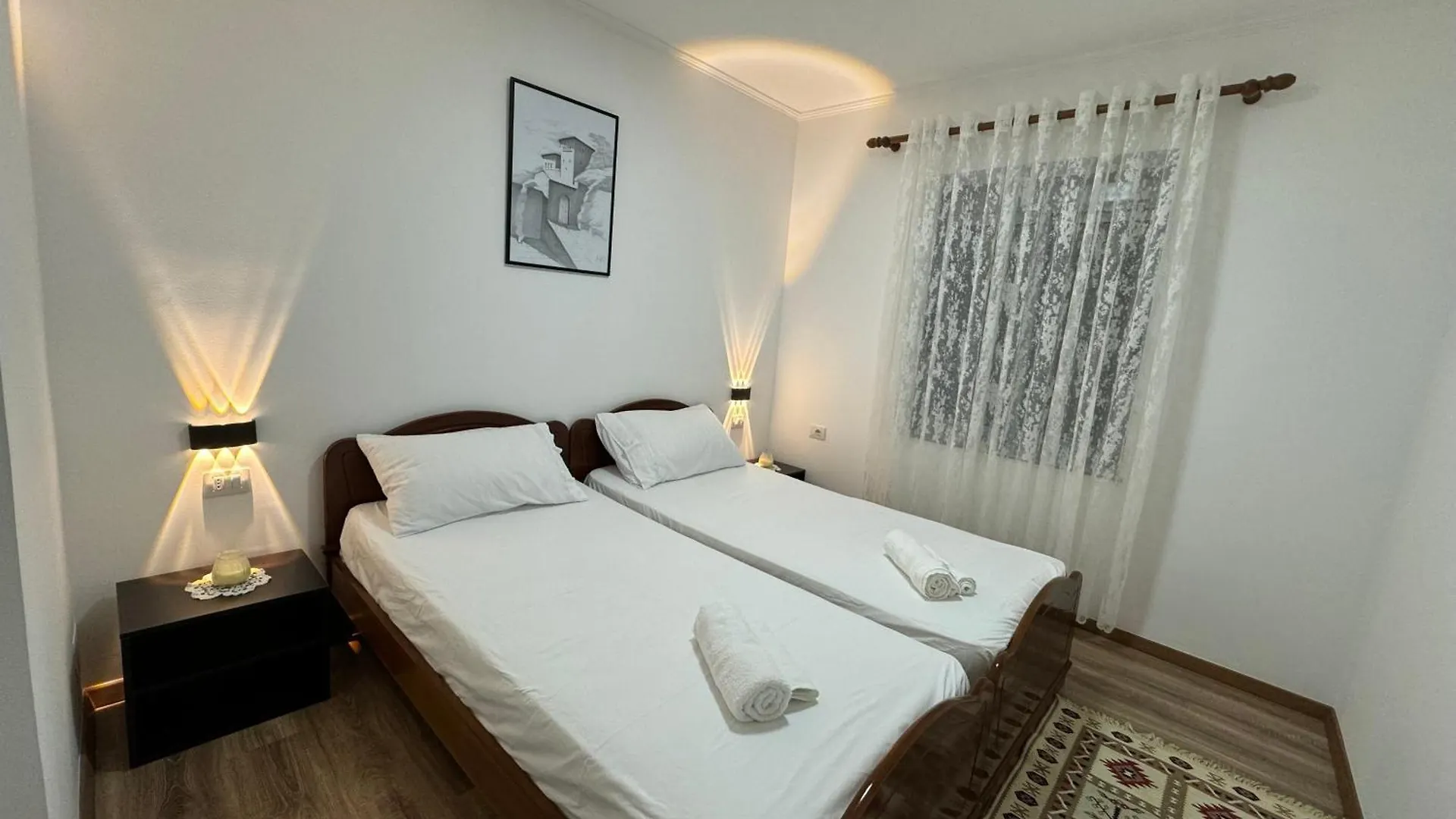 Double17 Apartaments Gjirokastër