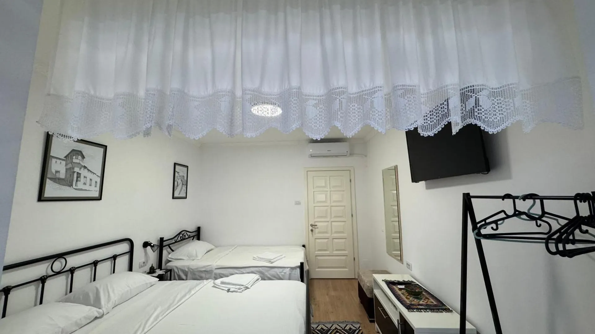 Double17 Apartaments Gjirokastër Appartement
