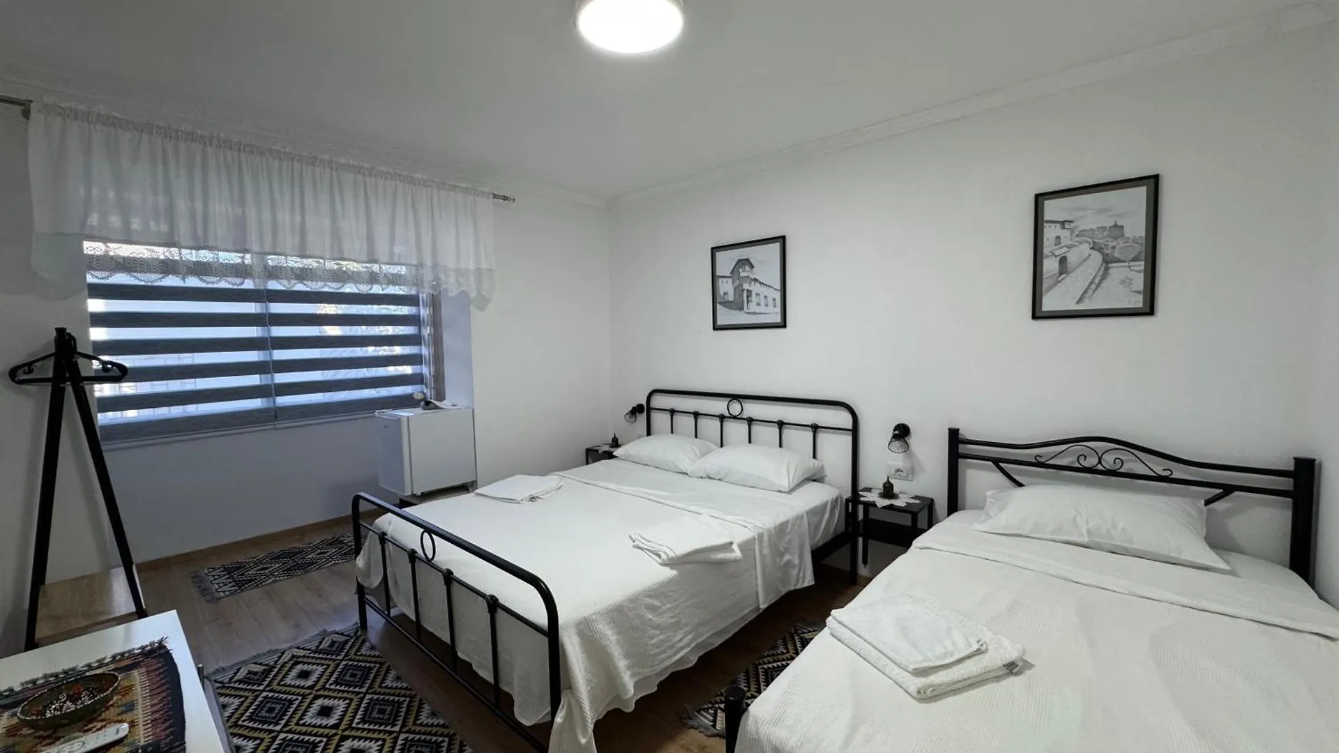 Double17 Apartaments Gjirokaster Apartment