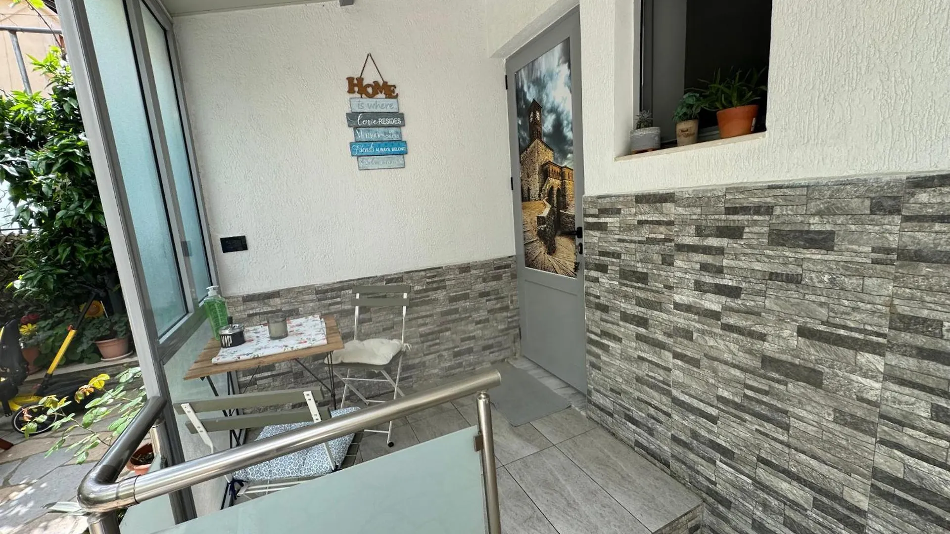 Appartement Double17 Apartaments Gjirokastër Albanië