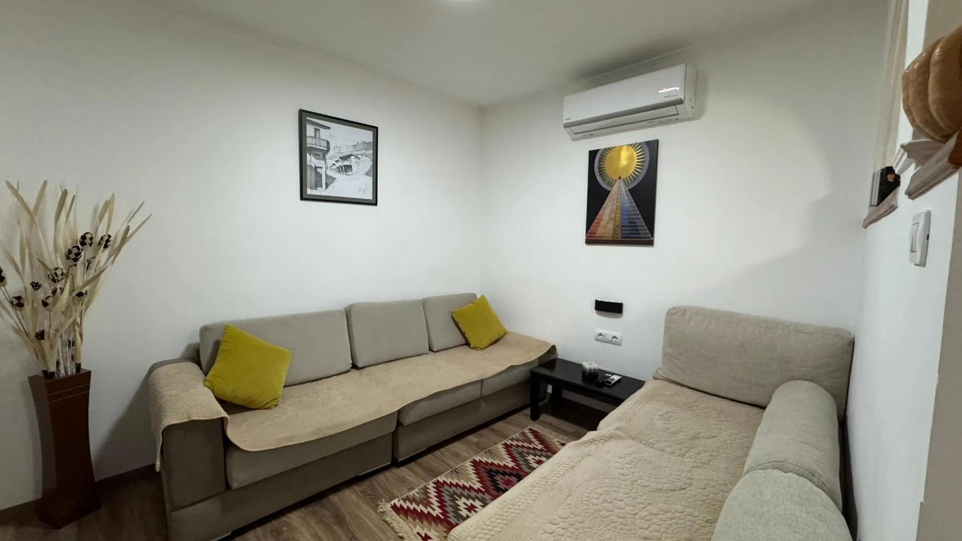 Double17 Apartaments Gjirokaster